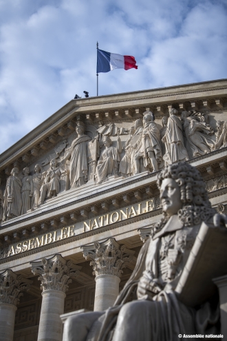 Illustration - Point sur les deux propositions de loi, "accompagnement et soins palliatifs" et "droit à l'aide à mourir"