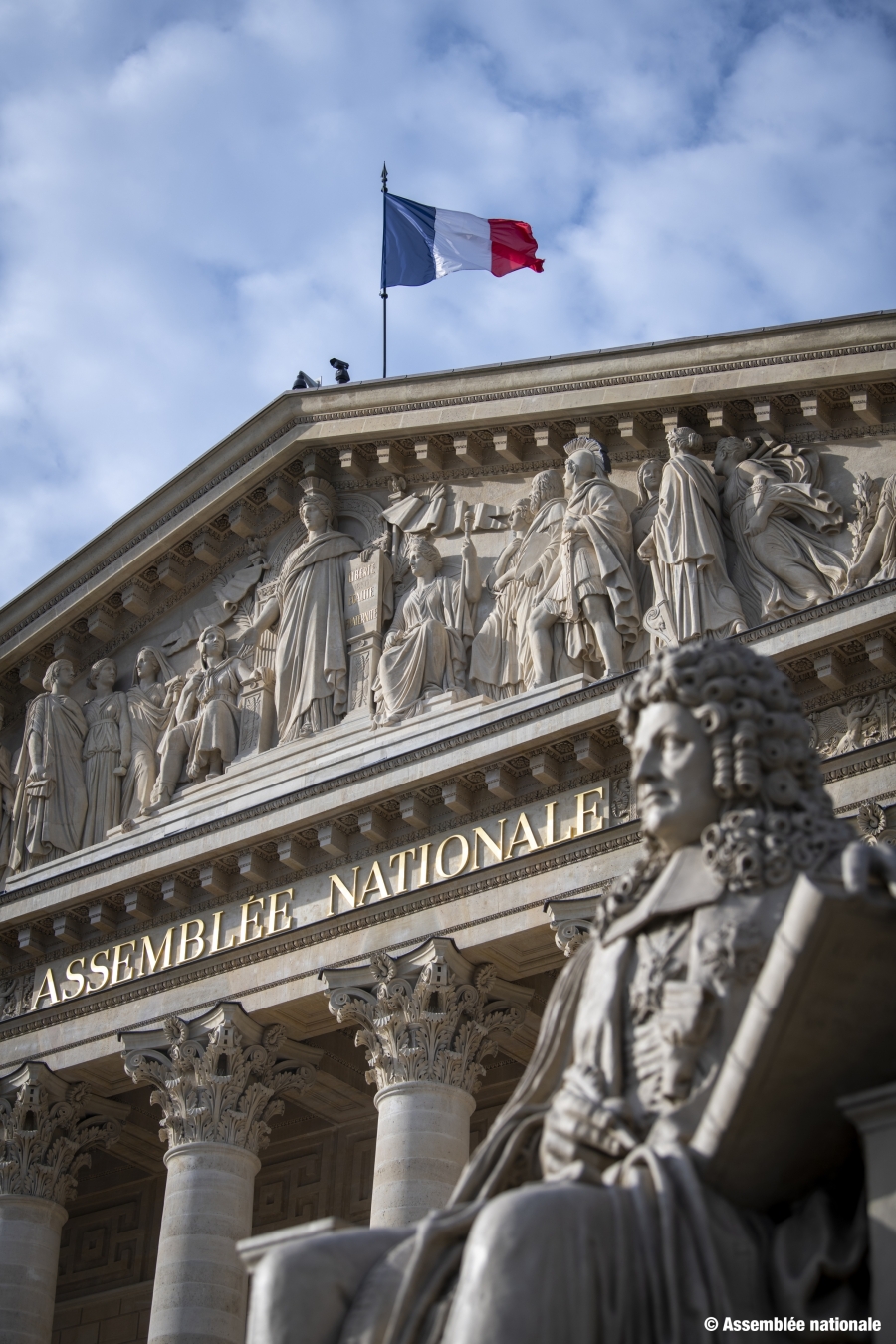 Point sur les deux propositions de loi, "accompagnement et soins palliatifs" et "droit à l'aide à mourir"